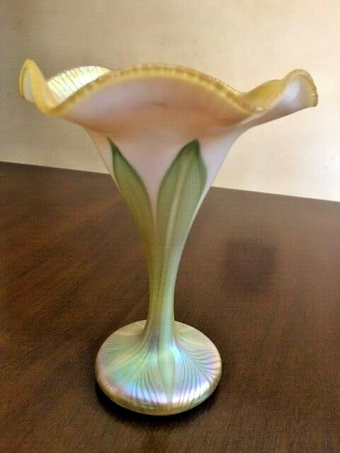 Carnival Glass Marigold Painted Ruffled 6 Point Flared 6" Flower Vase